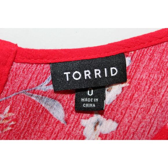 ✨2/$20 Torrid Abbey Gauze Button Back Blouse Floral Red Top Size 0 Large 12 - Picture 4 of 9